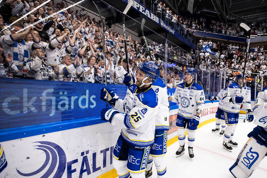 Leksands spelarna jublar