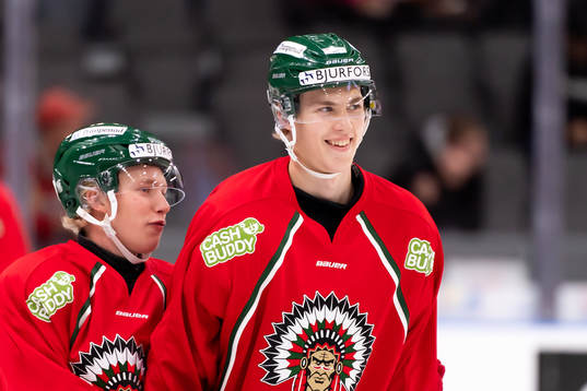 Frölundas Karl Henriksson och Simon Edvinsson innan