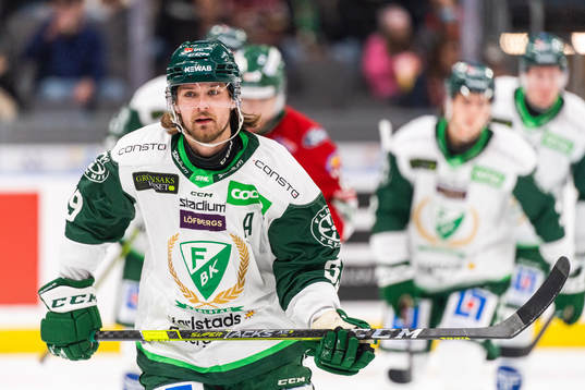 Färjestads Linus Johansson jublar
