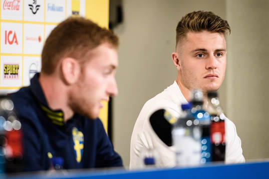 Dejan Kulusevski and Mattias Svanberg of the Swedish