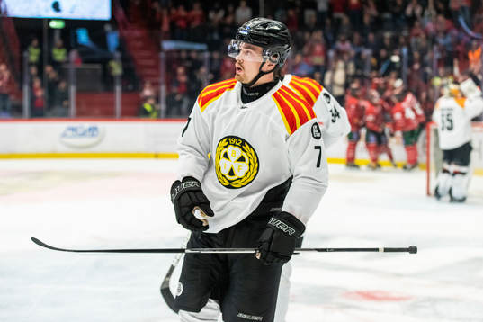 Brynäs Marcus Björk deppar