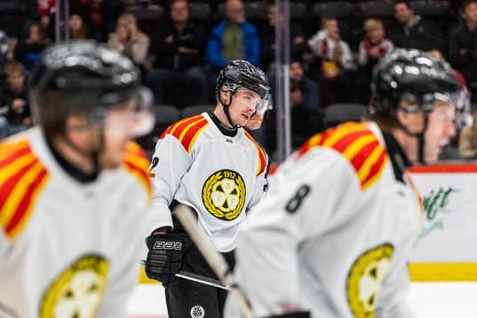 Brynäs Adam Pettersson deppar