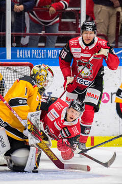 Malmö Redhawks Carl Söderberg och Marcus Sylvegård oroar