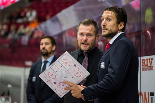 Malmö Redhawks tränare Joakim Fagervall och assisterande