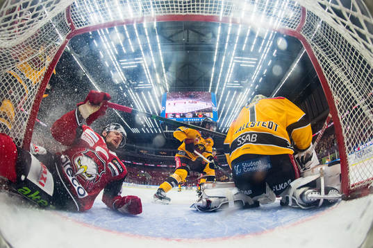 Bläddra bland fler bilder av Ishockey, SHL, Malmö Redhawks - Luleå