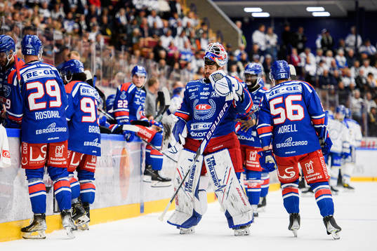 Oskarshamns målvakt Joe Cannata deppar