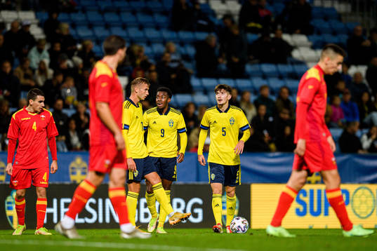 Benjamin Nygren , Anthony Elanga and Armin Gigovic of Sweden