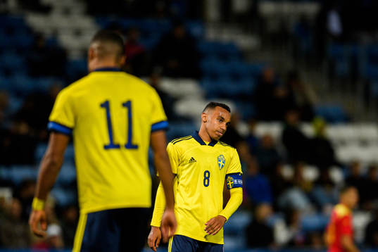 Amin Sarr and Bilal Hussein of Sweden look dejected