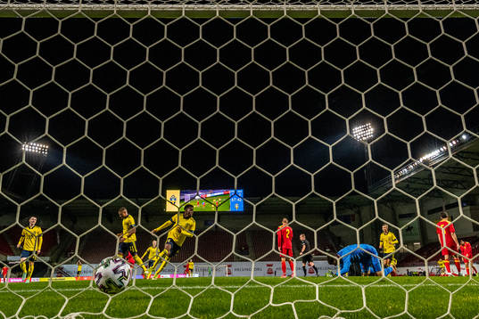Anthony Elanga of Sweden celebrates