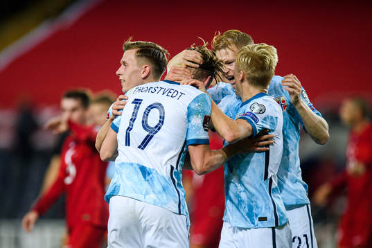 Andreas Hanche-Olsen and Kristian Thorstvedt of Norway