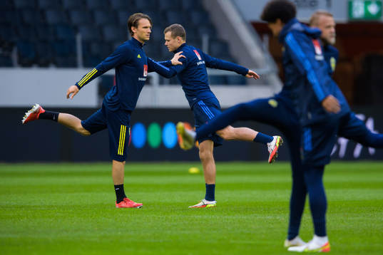 Albin Ekdal and Viktor Claesson of the Swedish national