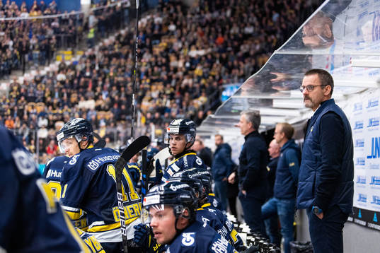 s tränare Tommy Samuelsson