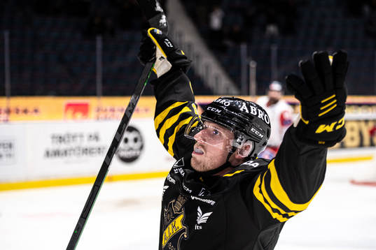 Bläddra bland fler bilder av Ishockey, Hockeyallsvenskan, AIK - Västervik