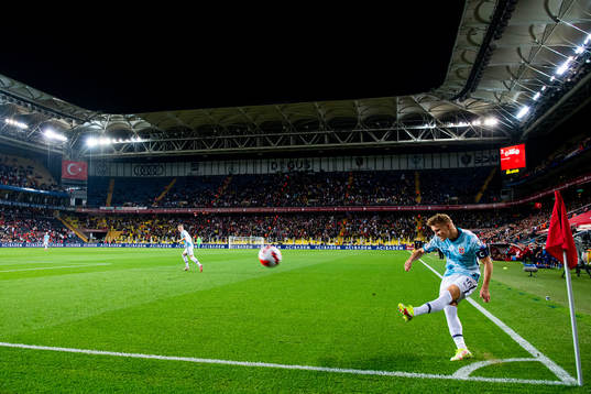 Martin Ødegaard of Norway takes a corner kick