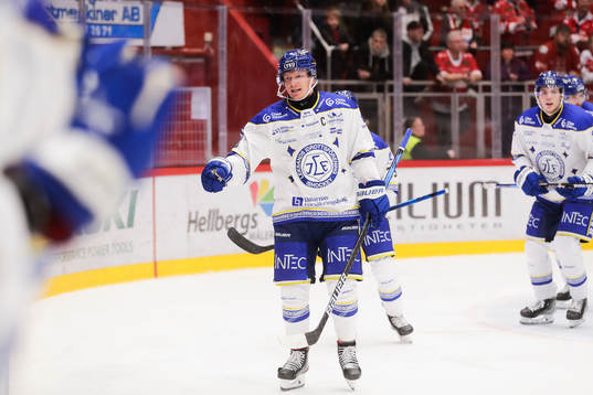 Leksands Patrick Zackrisson jublar
