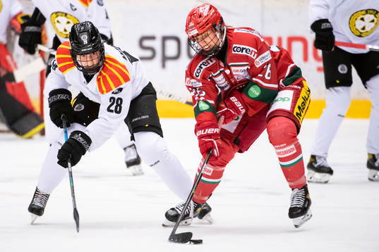 Brynäs Jenny Antonsson och Modos Marion Allemoz