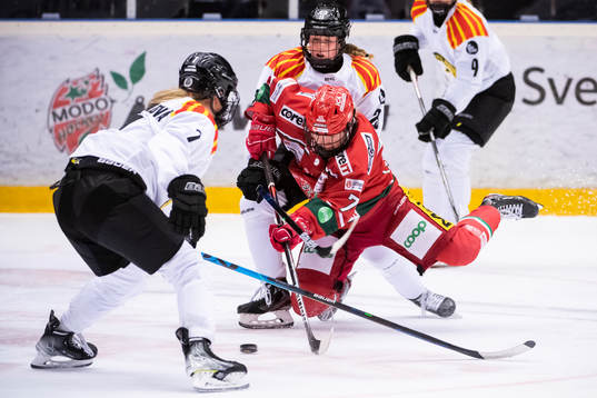 Modos Lina Ljungblom och Brynäs Emma Forsgren