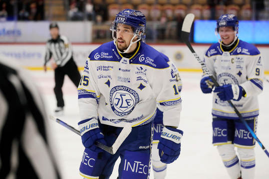 Leksands Max Veronneau jublar