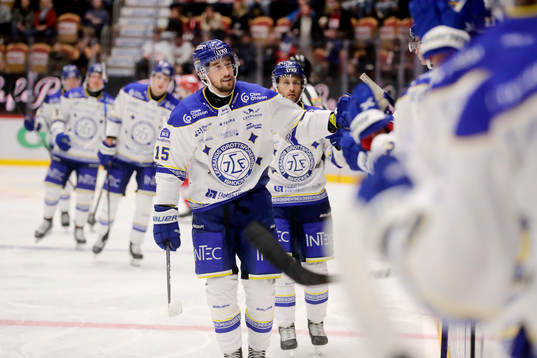 Leksands Max Veronneau jublar