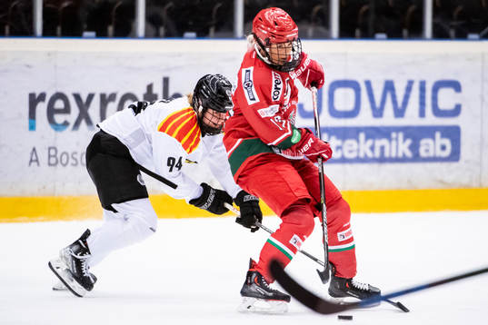 Brynäs Anna Meixner och Modos Mira Hallin