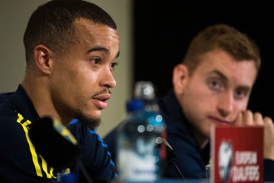 Robin Quaison and Dejan Kulusevski of Sweden