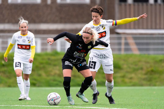 Hisingsbackas Bella Björklund och Häckens Karin From