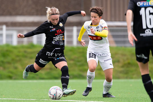 Hisingsbackas Bella Björklund och Häckens Karin From