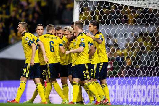 Emil Forsberg of Sweden celebrates