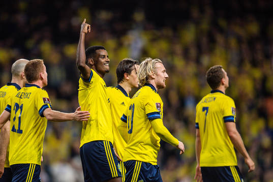 Alexander Isak of Sweden celebrates