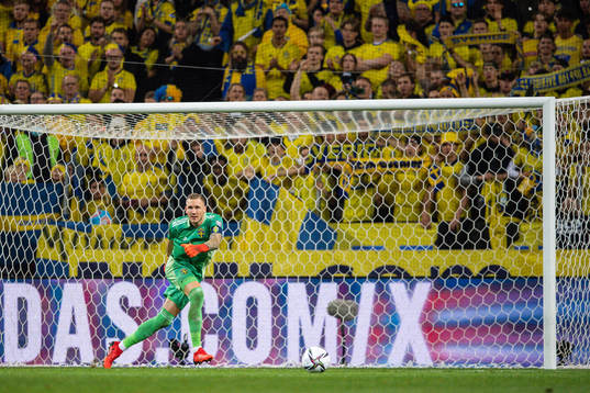 goalkeeper Robin Olsen of Sweden