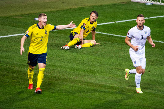 Albin Ekdal of Sweden in pain