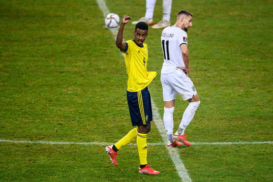 Alexander Isak of Sweden celebrates