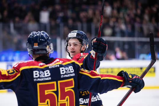 Djurgårdens Pontus Johansson jublar