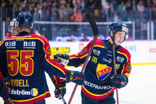 Djurgårdens Pontus Johansson jublar