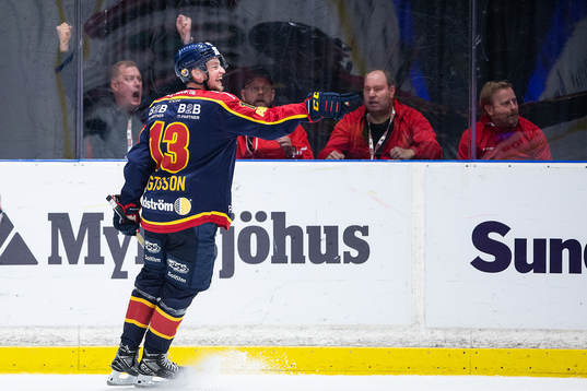 Djurgårdens Rasmus Bengtsson jublar