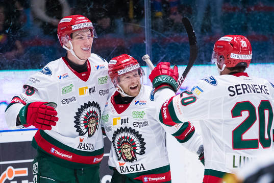Frölundas Elmer Söderblom och Ryan Lasch och Joel