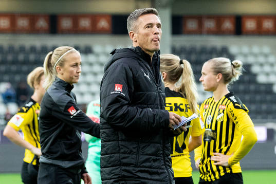 Häckens tränare Mats Gren deppar