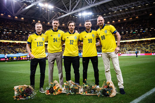 Former players Sebastian Larsson, Mikael Lustig, Gustav