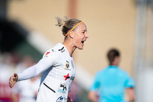 Rosengårds Sanne Troelsgaard jublar
