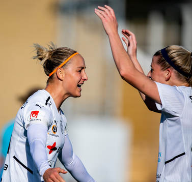 Rosengårds Sanne Troelsgaard och Rosengårds Olivia