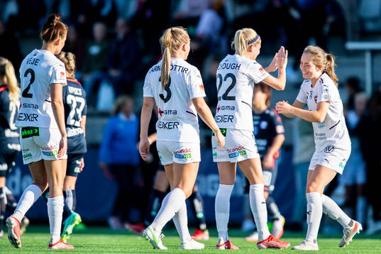 Rosengårds Gudrun Arnardottir, Olivia Schough Charlotte