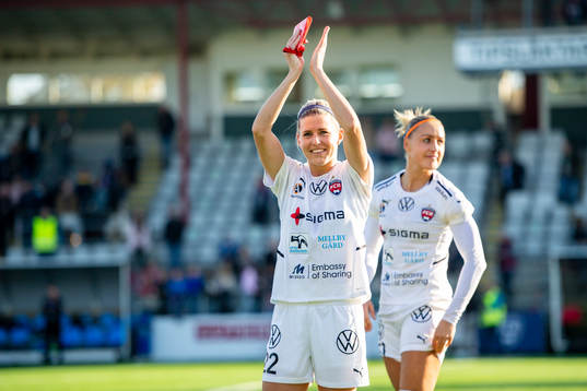 Rosengårds Olivia Schough jublar