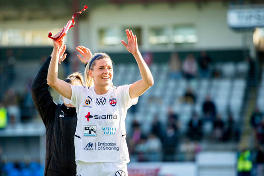 Rosengårds Olivia Schough jublar