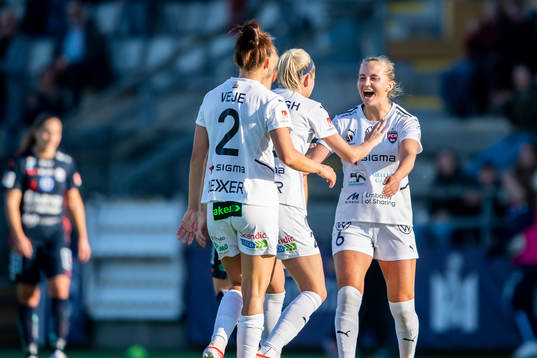 Rosengårds Ria Noora Minerva Öling jublar