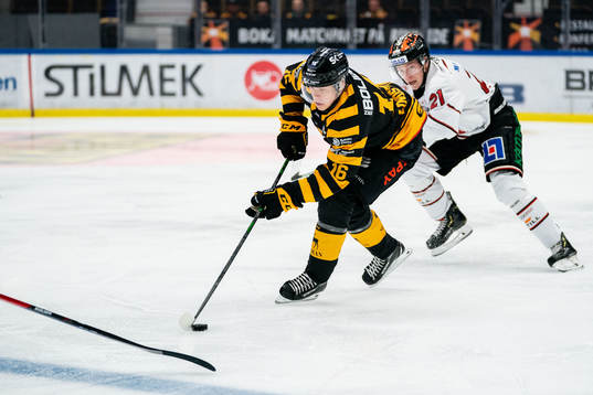 Skellefteås Linus Lindström och Örebros Linus Öberg