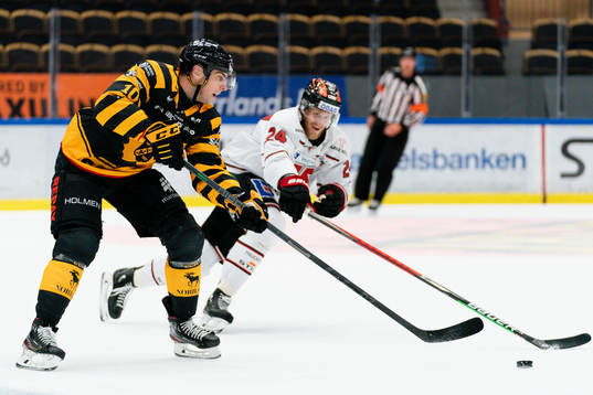 Skellefteås Joakim Lindström och Örebros Jani Lajunen