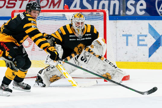 Skellefteås målvakt Gustaf Lindvall