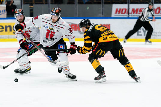 Örebros Emil Larsson och Skellefteås Måns Forsfjäll