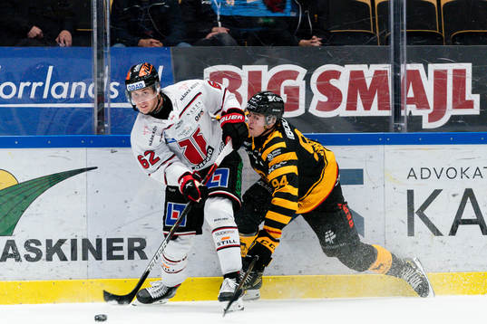 Örebros Robert Leino och Skellefteås Linus Karlsson