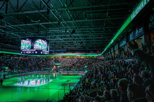 Rögles spelare hyllas